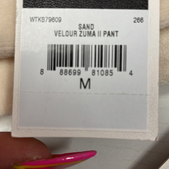 Juicy Couture velour cream zuma pant size large - Picture 14 of 14